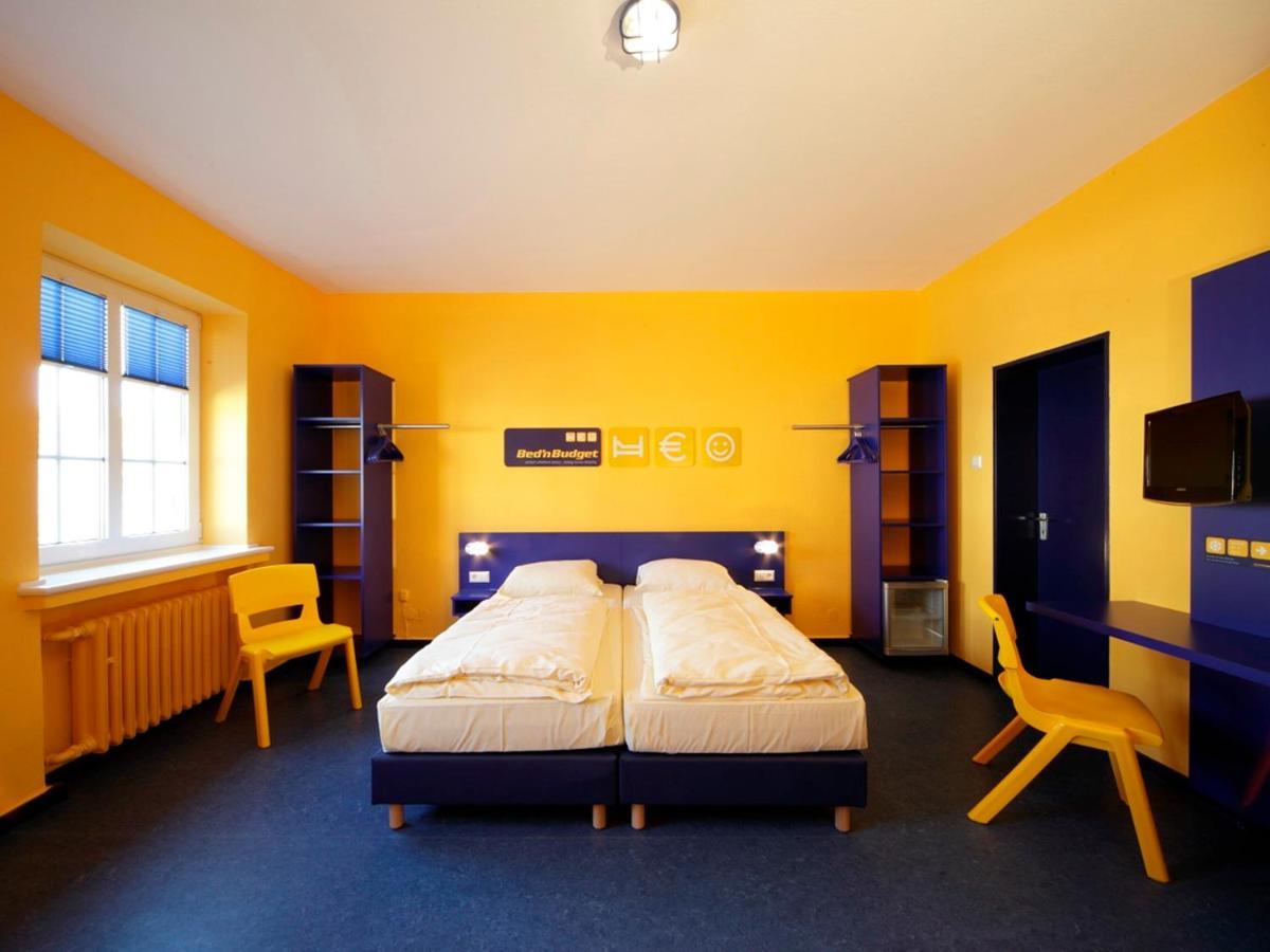 Bed’nbudget Expo-hostel Dorms